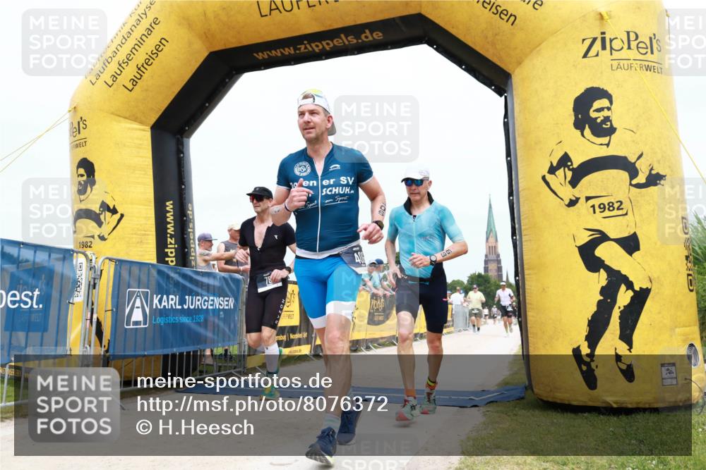 22.06.2025 - Viking Triathlon H.Heesch http://msf.ph/oto/8076372 22.06.2025 14:52:37 Laufen 68, 75, 321, 406 meine-sportfotos.de