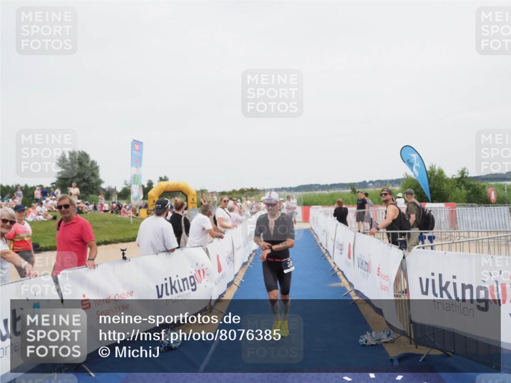 22.06.2025 - Viking Triathlon MichiJ http://msf.ph/oto/8076385 22.06.2025 14:33:57 Ziel 341, 662 meine-sportfotos.de