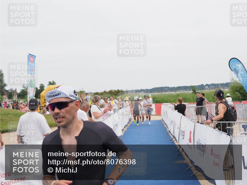 22.06.2025 - Viking Triathlon MichiJ http://msf.ph/oto/8076398 22.06.2025 14:33:58 Ziel 341, 662 meine-sportfotos.de