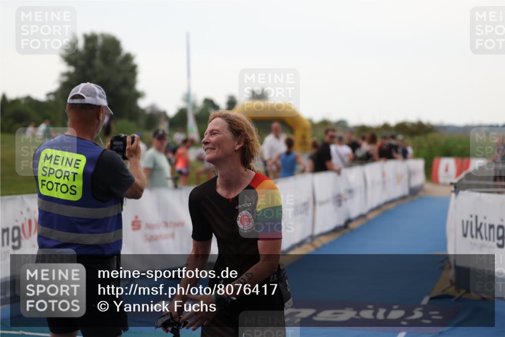 22.06.2025 - Viking Triathlon Yannick Fuchs http://msf.ph/oto/8076417 22.06.2025 16:22:37 Ziel 425, 531 meine-sportfotos.de