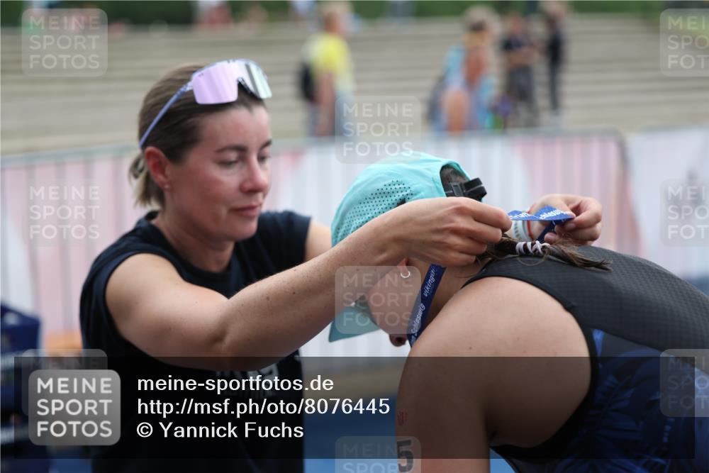 22.06.2025 - Viking Triathlon Yannick Fuchs http://msf.ph/oto/8076445 22.06.2025 16:22:41 Ziel  meine-sportfotos.de