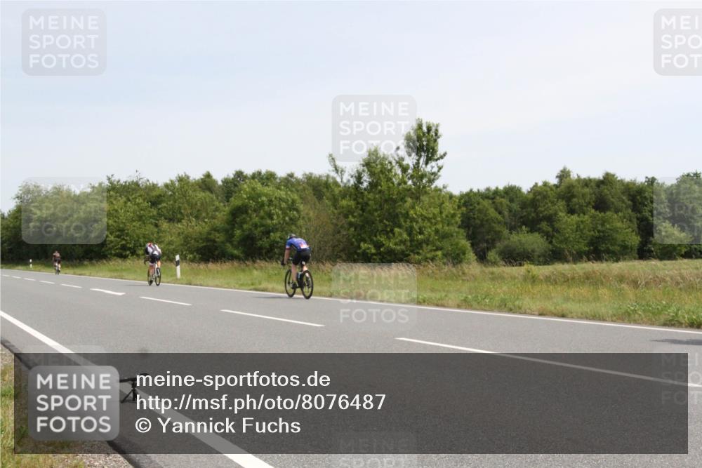 22.06.2025 - Viking Triathlon Yannick Fuchs http://msf.ph/oto/8076487 22.06.2025 11:56:21 Radfahren 109, 442, 493, 647 meine-sportfotos.de