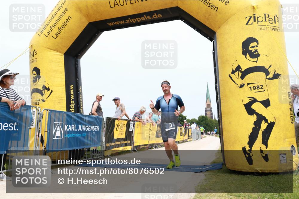 22.06.2025 - Viking Triathlon H.Heesch http://msf.ph/oto/8076502 22.06.2025 14:53:50 Laufen 114, 128 meine-sportfotos.de