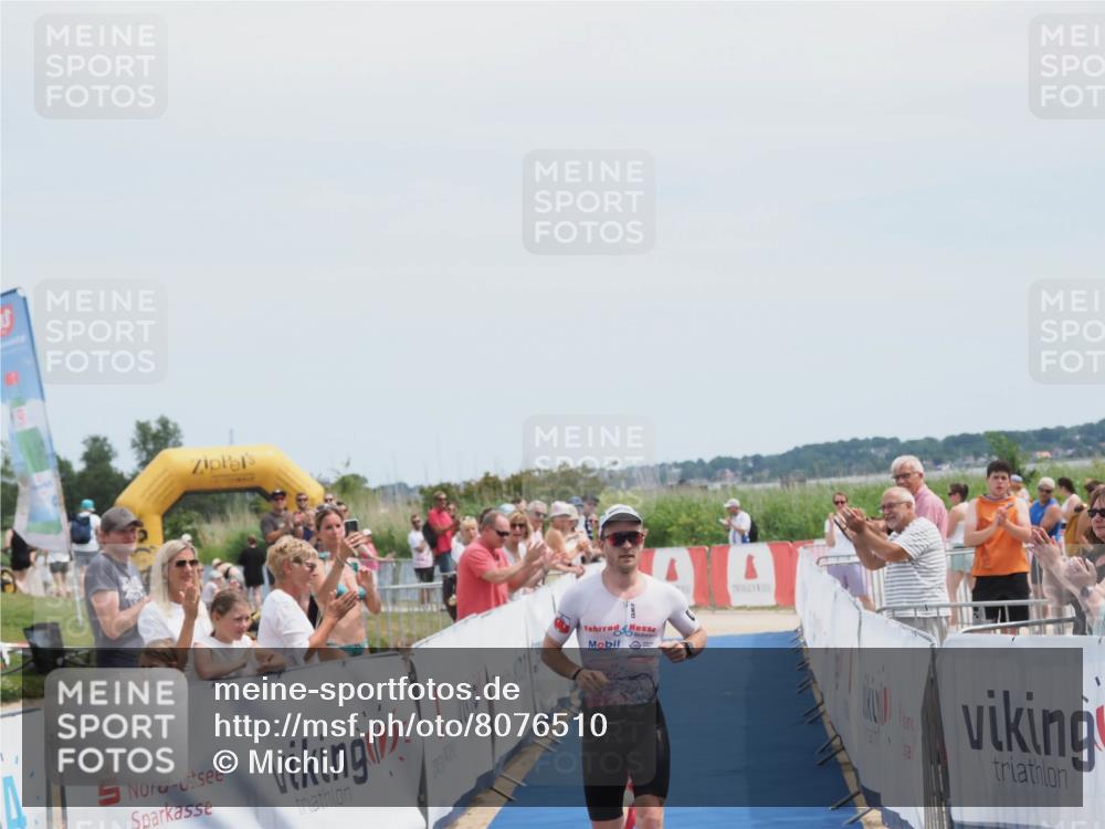 22.06.2025 - Viking Triathlon MichiJ http://msf.ph/oto/8076510 22.06.2025 13:55:37 Ziel 521 meine-sportfotos.de