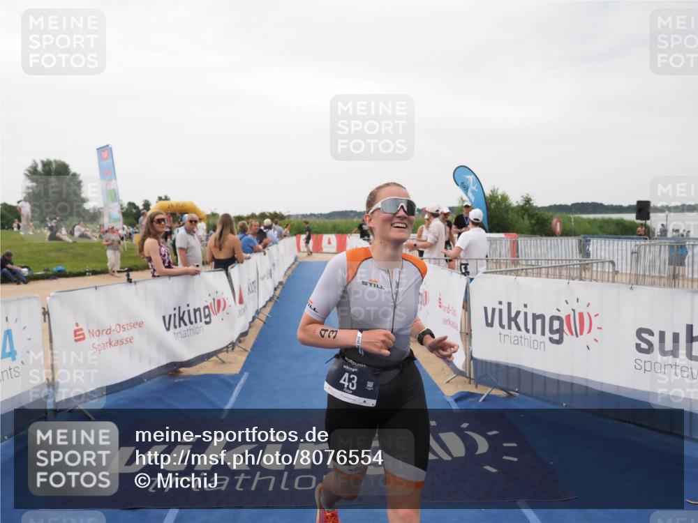 22.06.2025 - Viking Triathlon MichiJ http://msf.ph/oto/8076554 22.06.2025 15:54:24 Ziel 43 meine-sportfotos.de