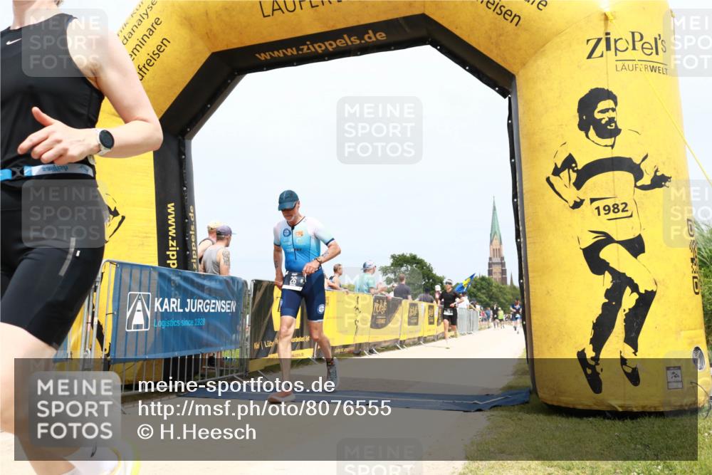 22.06.2025 - Viking Triathlon H.Heesch http://msf.ph/oto/8076555 22.06.2025 14:54:54 Laufen 26, 208, 278, 344 meine-sportfotos.de