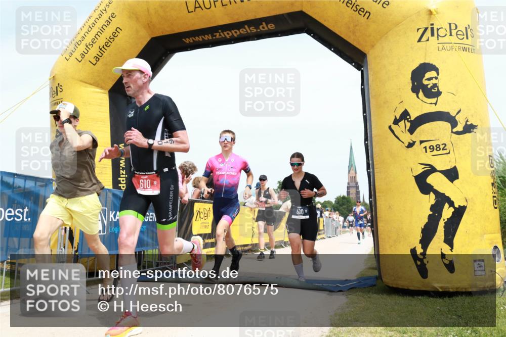 22.06.2025 - Viking Triathlon H.Heesch http://msf.ph/oto/8076575 22.06.2025 14:17:06 Laufen 530, 610, 624 meine-sportfotos.de