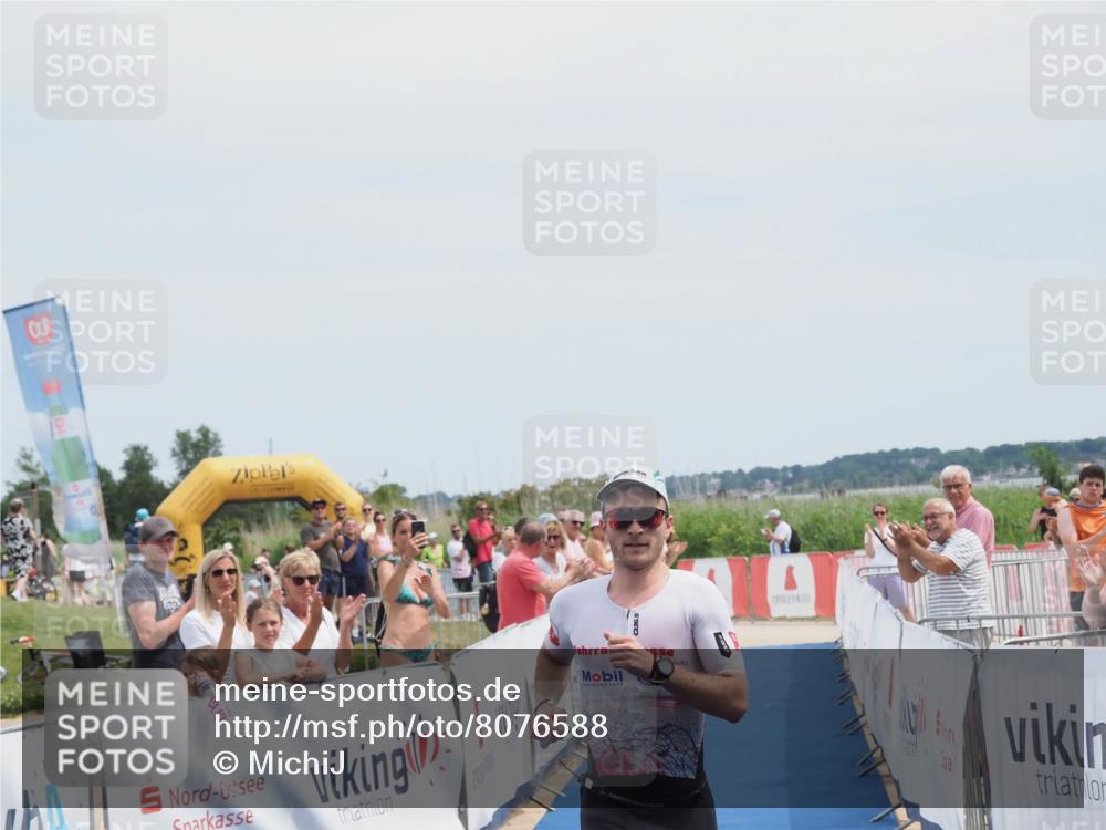22.06.2025 - Viking Triathlon MichiJ http://msf.ph/oto/8076588 22.06.2025 13:55:38 Ziel 521 meine-sportfotos.de