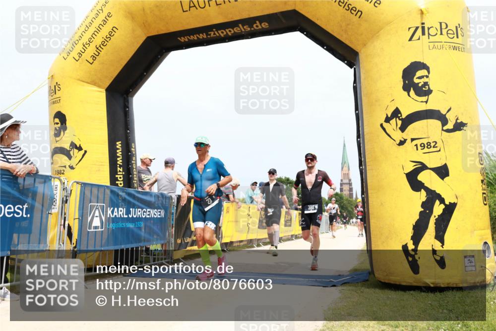 22.06.2025 - Viking Triathlon H.Heesch http://msf.ph/oto/8076603 22.06.2025 14:55:20 Laufen 23, 103, 388, 475 meine-sportfotos.de