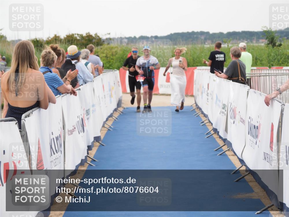 22.06.2025 - Viking Triathlon MichiJ http://msf.ph/oto/8076604 22.06.2025 15:54:40 Ziel  meine-sportfotos.de
