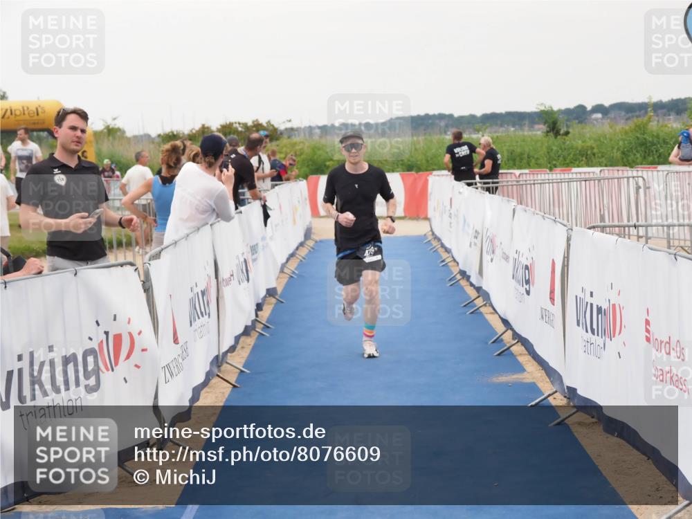 22.06.2025 - Viking Triathlon MichiJ http://msf.ph/oto/8076609 22.06.2025 16:02:26 Ziel 479 meine-sportfotos.de