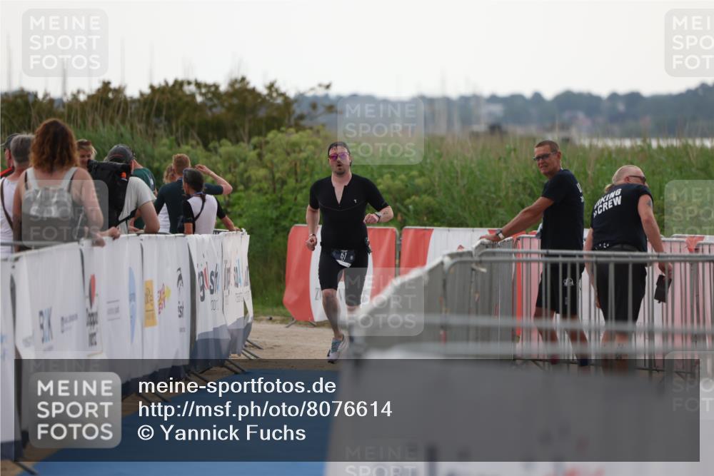 22.06.2025 - Viking Triathlon Yannick Fuchs http://msf.ph/oto/8076614 22.06.2025 16:24:27 Ziel 51 meine-sportfotos.de
