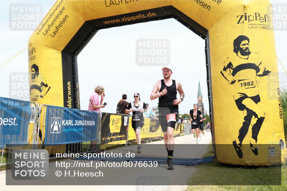 22.06.2025 - Viking Triathlon H.Heesch http://msf.ph/oto/8076639 22.06.2025 14:17:22 Laufen 115, 203, 238, 431, 464, 635 meine-sportfotos.de