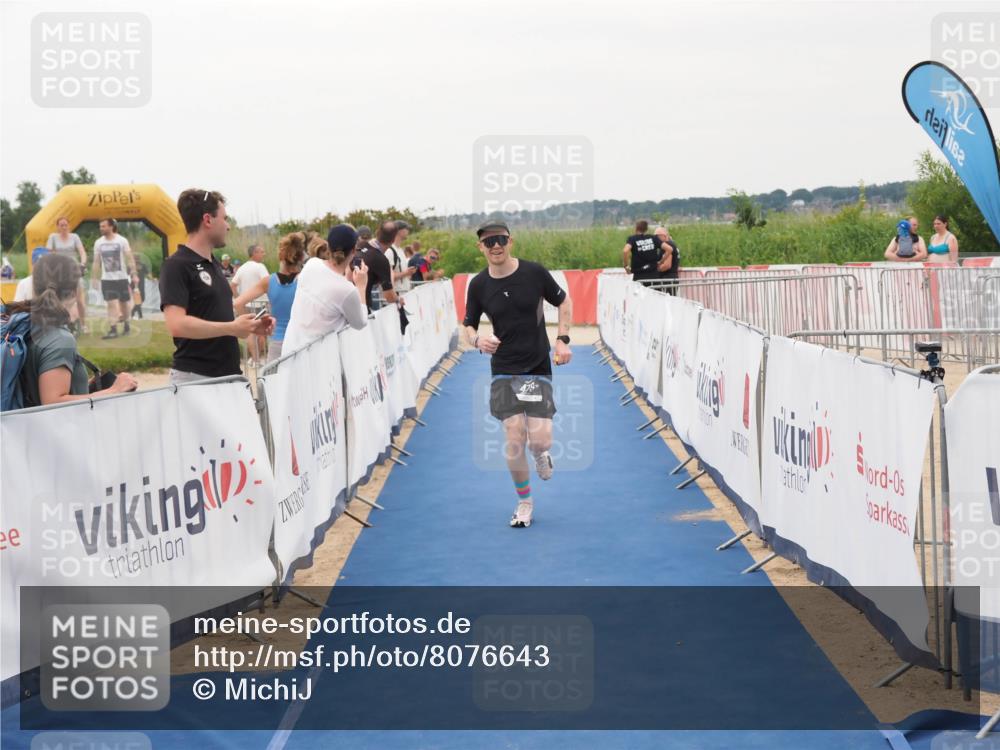 22.06.2025 - Viking Triathlon MichiJ http://msf.ph/oto/8076643 22.06.2025 16:02:27 Ziel 479 meine-sportfotos.de