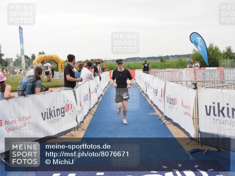 22.06.2025 - Viking Triathlon MichiJ http://msf.ph/oto/8076671 22.06.2025 16:02:27 Ziel 479 meine-sportfotos.de