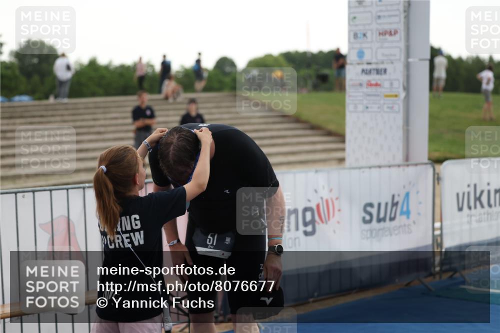 22.06.2025 - Viking Triathlon Yannick Fuchs http://msf.ph/oto/8076677 22.06.2025 16:24:38 Ziel  meine-sportfotos.de