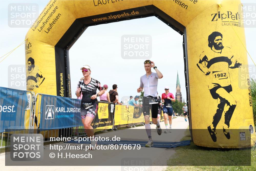22.06.2025 - Viking Triathlon H.Heesch http://msf.ph/oto/8076679 22.06.2025 14:17:39 Laufen 8, 309, 435, 473 meine-sportfotos.de