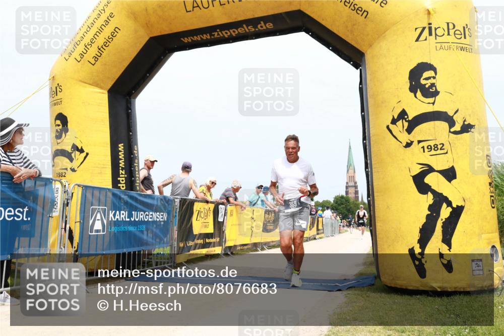 22.06.2025 - Viking Triathlon H.Heesch http://msf.ph/oto/8076683 22.06.2025 14:55:53 Laufen 359 meine-sportfotos.de