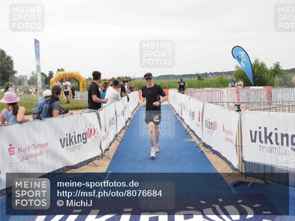 22.06.2025 - Viking Triathlon MichiJ http://msf.ph/oto/8076684 22.06.2025 16:02:27 Ziel 479 meine-sportfotos.de