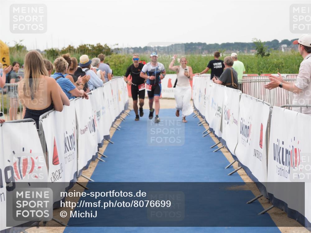 22.06.2025 - Viking Triathlon MichiJ http://msf.ph/oto/8076699 22.06.2025 15:54:41 Ziel 627 meine-sportfotos.de
