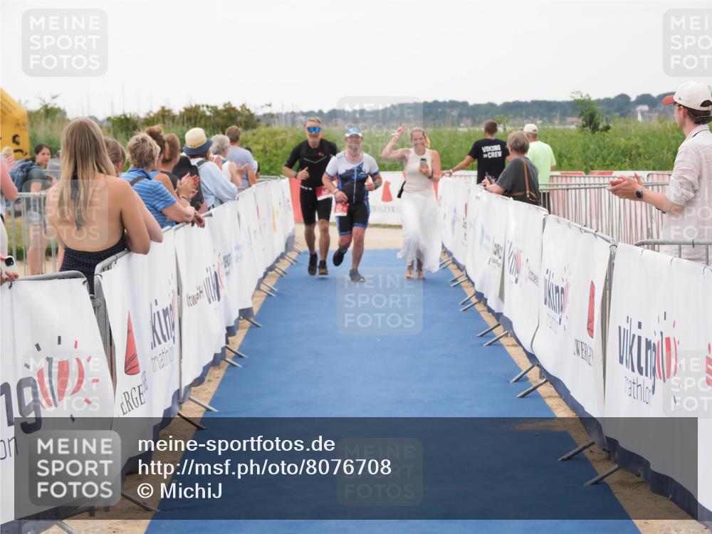 22.06.2025 - Viking Triathlon MichiJ http://msf.ph/oto/8076708 22.06.2025 15:54:41 Ziel 627 meine-sportfotos.de