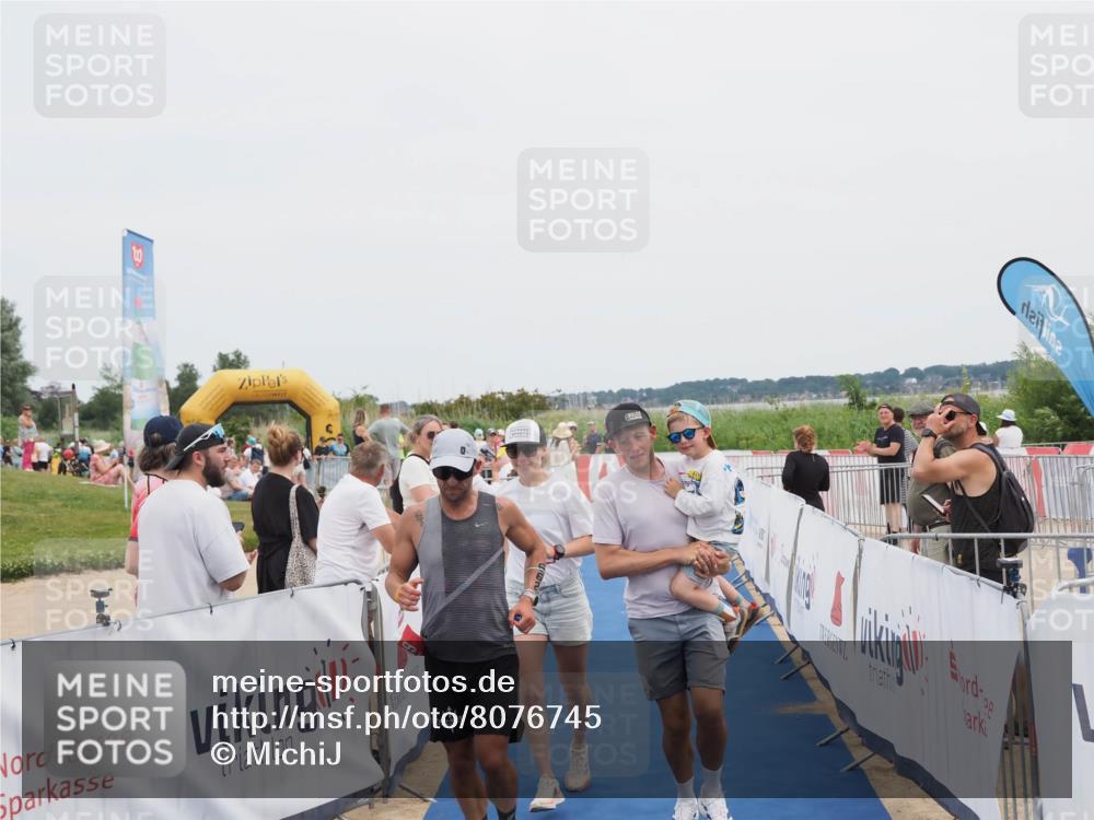 22.06.2025 - Viking Triathlon MichiJ http://msf.ph/oto/8076745 22.06.2025 14:34:04 Ziel 662 meine-sportfotos.de