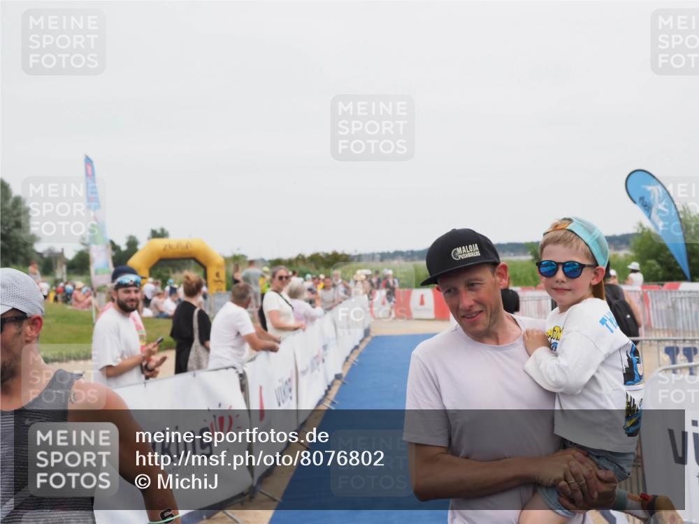 22.06.2025 - Viking Triathlon MichiJ http://msf.ph/oto/8076802 22.06.2025 14:34:05 Ziel 662 meine-sportfotos.de