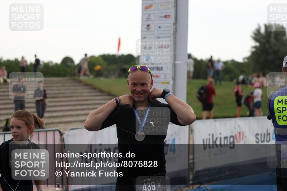 22.06.2025 - Viking Triathlon Yannick Fuchs http://msf.ph/oto/8076828 22.06.2025 16:25:34 Ziel  meine-sportfotos.de
