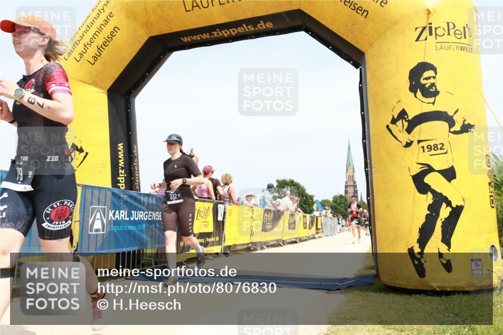 22.06.2025 - Viking Triathlon H.Heesch http://msf.ph/oto/8076830 22.06.2025 14:20:01 Laufen 79, 332, 524 meine-sportfotos.de