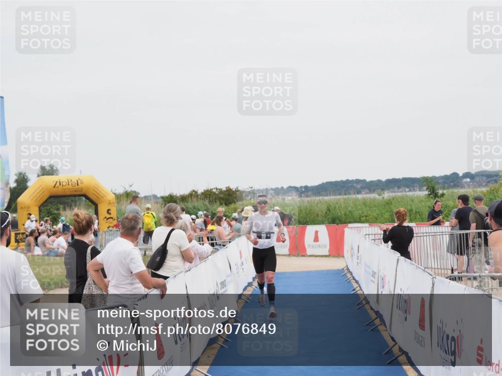 22.06.2025 - Viking Triathlon MichiJ http://msf.ph/oto/8076849 22.06.2025 14:34:27 Ziel 99 meine-sportfotos.de