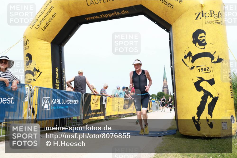 22.06.2025 - Viking Triathlon H.Heesch http://msf.ph/oto/8076855 22.06.2025 14:58:26 Laufen 346, 464, 472 meine-sportfotos.de