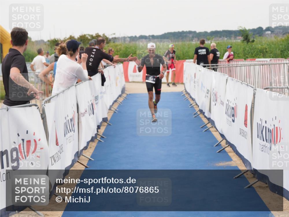 22.06.2025 - Viking Triathlon MichiJ http://msf.ph/oto/8076865 22.06.2025 16:02:35 Ziel 283 meine-sportfotos.de
