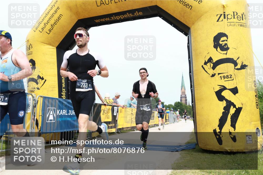 22.06.2025 - Viking Triathlon H.Heesch http://msf.ph/oto/8076876 22.06.2025 14:58:31 Laufen 233, 346, 471, 472, 477, 508 meine-sportfotos.de