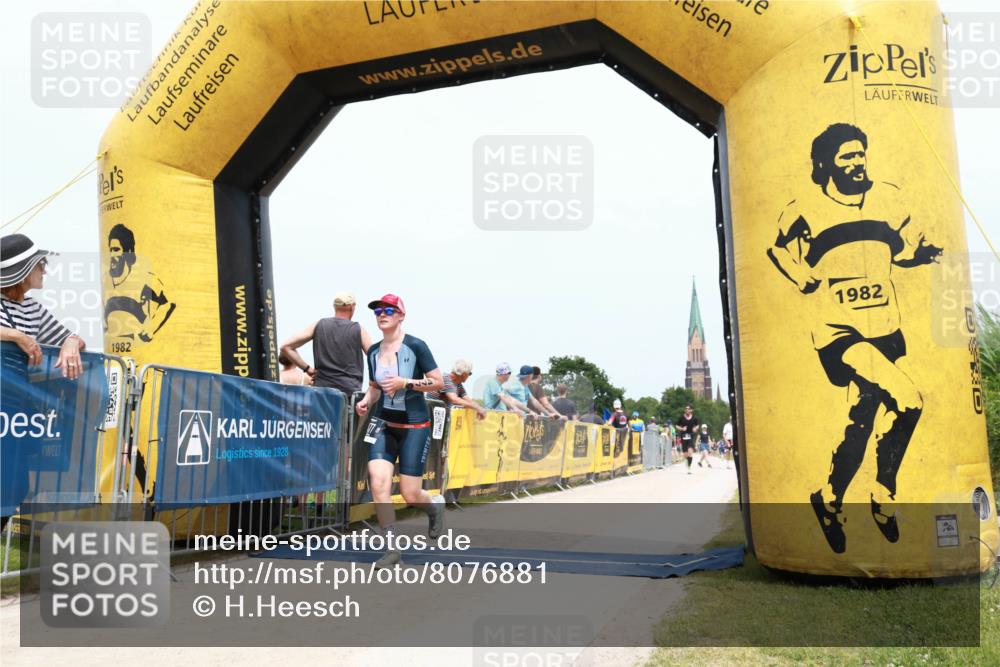 22.06.2025 - Viking Triathlon H.Heesch http://msf.ph/oto/8076881 22.06.2025 14:58:35 Laufen 233, 471, 477, 508 meine-sportfotos.de