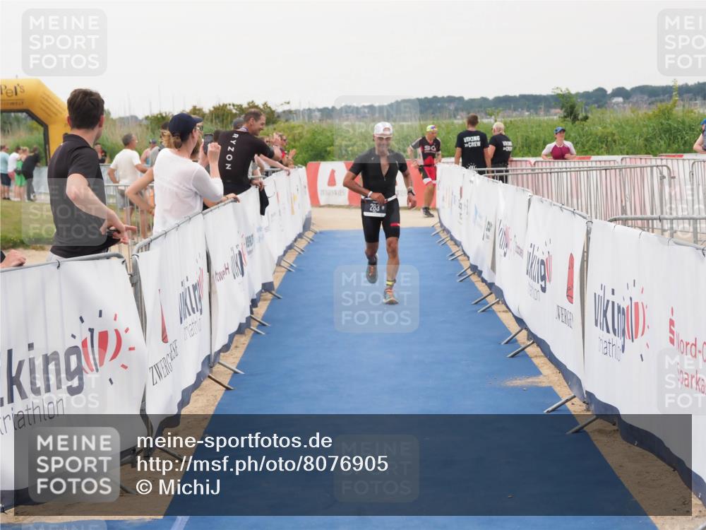 22.06.2025 - Viking Triathlon MichiJ http://msf.ph/oto/8076905 22.06.2025 16:02:36 Ziel 283 meine-sportfotos.de