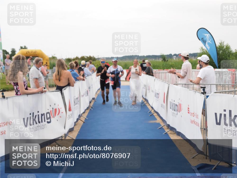 22.06.2025 - Viking Triathlon MichiJ http://msf.ph/oto/8076907 22.06.2025 15:54:43 Ziel 627 meine-sportfotos.de