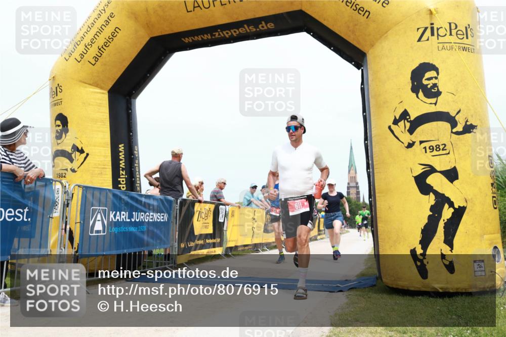 22.06.2025 - Viking Triathlon H.Heesch http://msf.ph/oto/8076915 22.06.2025 14:59:07 Laufen 46, 196, 611 meine-sportfotos.de