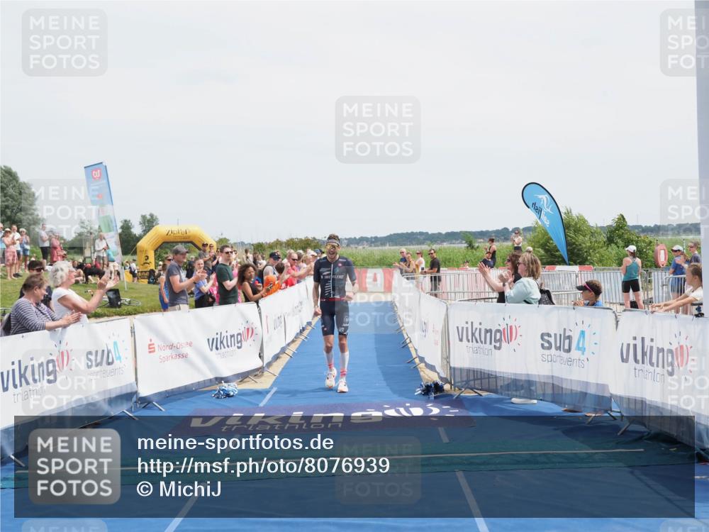 22.06.2025 - Viking Triathlon MichiJ http://msf.ph/oto/8076939 22.06.2025 14:03:25 Ziel 557 meine-sportfotos.de