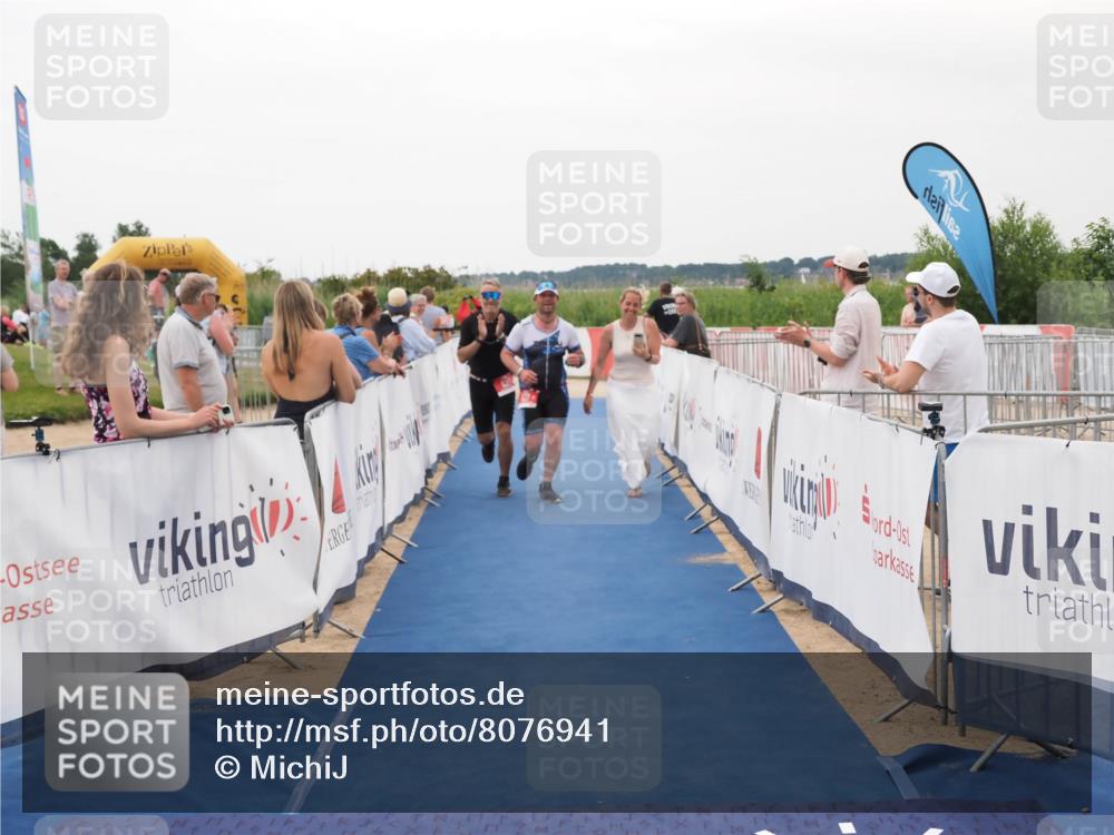22.06.2025 - Viking Triathlon MichiJ http://msf.ph/oto/8076941 22.06.2025 15:54:43 Ziel 627 meine-sportfotos.de
