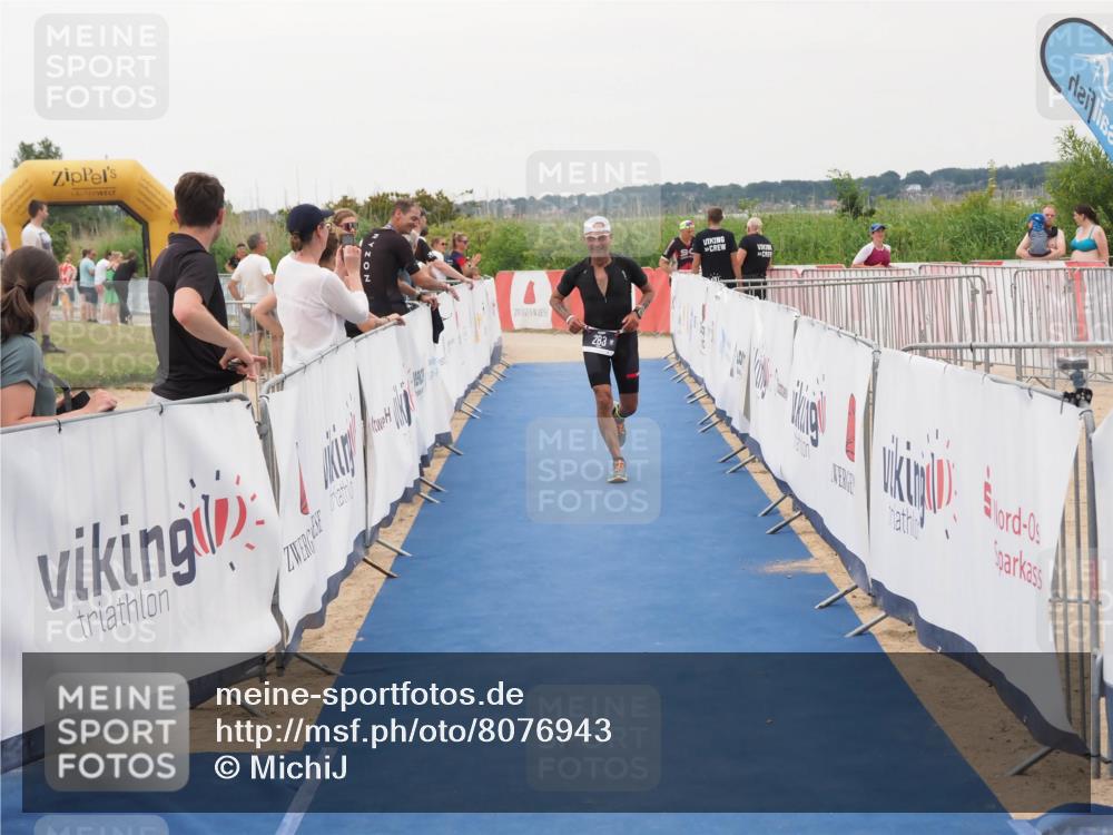 22.06.2025 - Viking Triathlon MichiJ http://msf.ph/oto/8076943 22.06.2025 16:02:36 Ziel 283 meine-sportfotos.de
