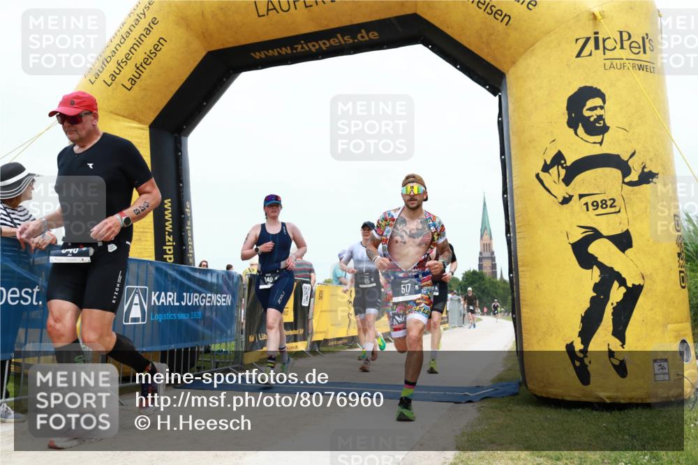 22.06.2025 - Viking Triathlon H.Heesch http://msf.ph/oto/8076960 22.06.2025 14:59:54 Laufen 115, 140, 182, 238, 517, 548 meine-sportfotos.de