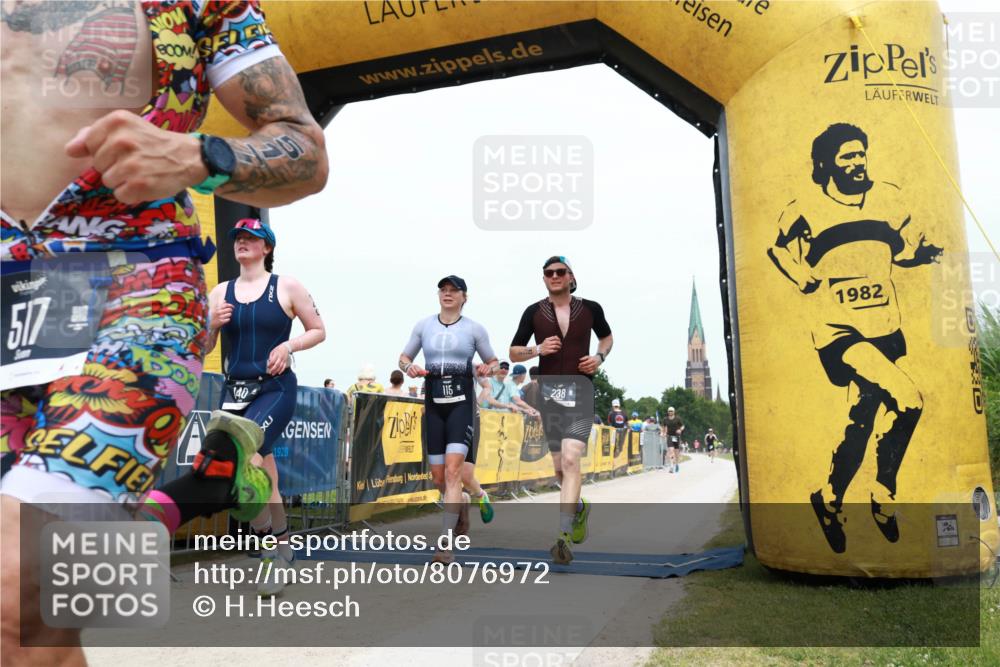 22.06.2025 - Viking Triathlon H.Heesch http://msf.ph/oto/8076972 22.06.2025 14:59:55 Laufen 115, 140, 182, 238, 517, 548 meine-sportfotos.de