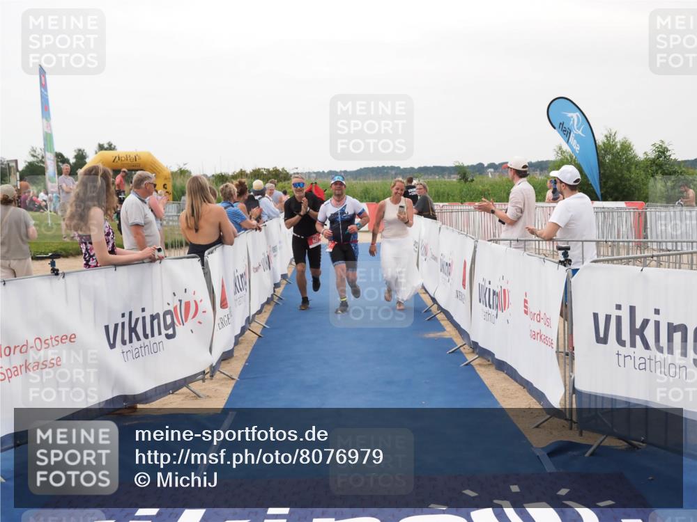 22.06.2025 - Viking Triathlon MichiJ http://msf.ph/oto/8076979 22.06.2025 15:54:44 Ziel 627 meine-sportfotos.de
