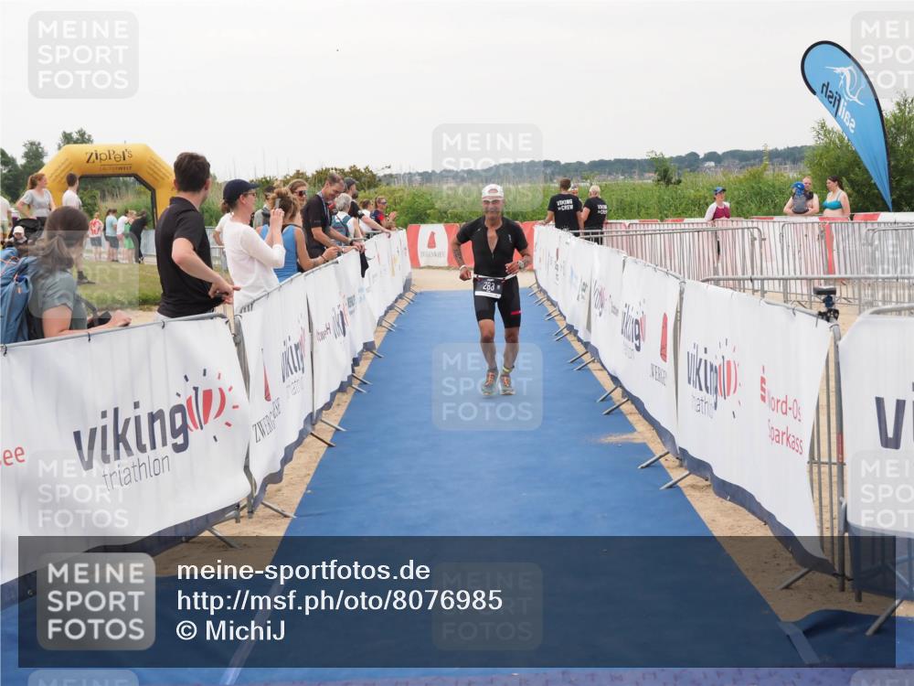22.06.2025 - Viking Triathlon MichiJ http://msf.ph/oto/8076985 22.06.2025 16:02:37 Ziel 283 meine-sportfotos.de