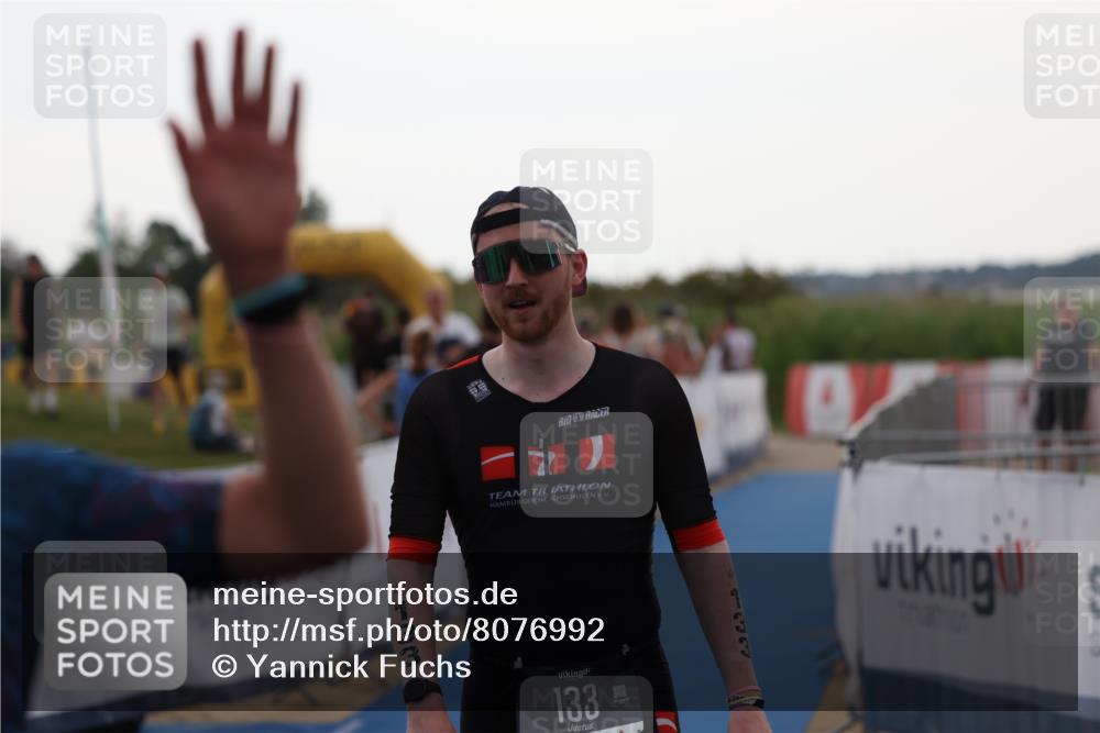 22.06.2025 - Viking Triathlon Yannick Fuchs http://msf.ph/oto/8076992 22.06.2025 16:25:50 Ziel 133 meine-sportfotos.de