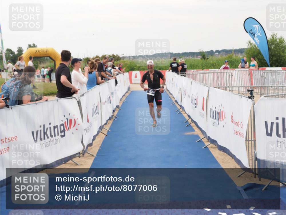 22.06.2025 - Viking Triathlon MichiJ http://msf.ph/oto/8077006 22.06.2025 16:02:37 Ziel 283 meine-sportfotos.de