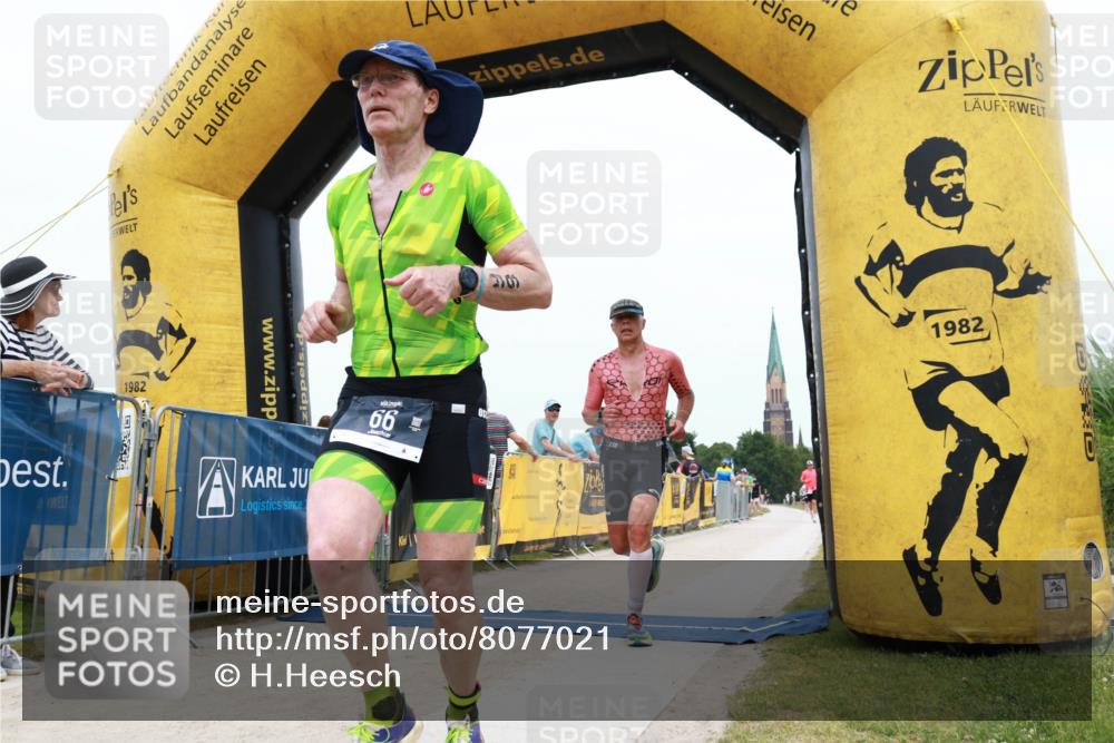 22.06.2025 - Viking Triathlon H.Heesch http://msf.ph/oto/8077021 22.06.2025 15:00:25 Laufen 64, 66 meine-sportfotos.de