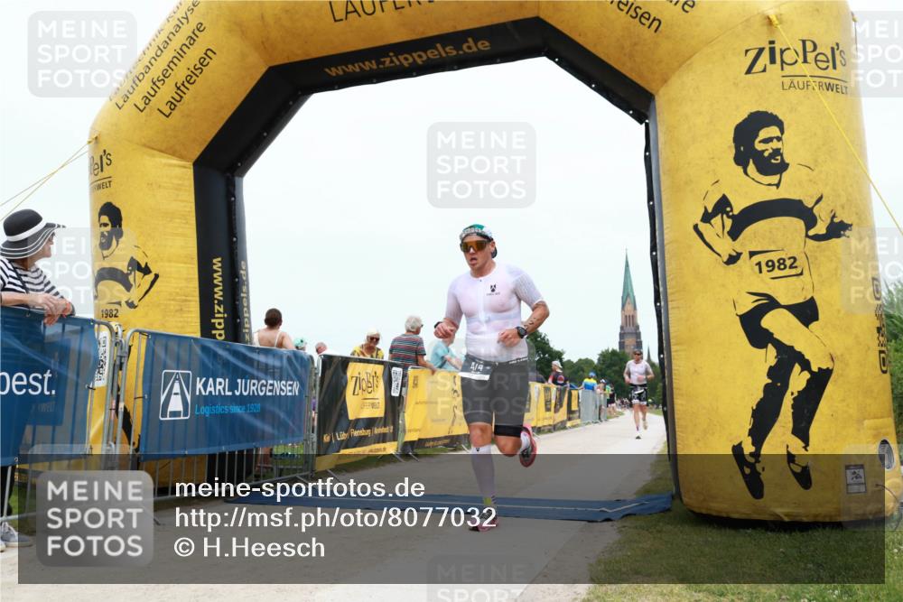 22.06.2025 - Viking Triathlon H.Heesch http://msf.ph/oto/8077032 22.06.2025 15:00:41 Laufen 474, 510 meine-sportfotos.de