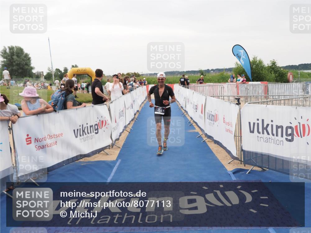 22.06.2025 - Viking Triathlon MichiJ http://msf.ph/oto/8077113 22.06.2025 16:02:38 Ziel 283 meine-sportfotos.de