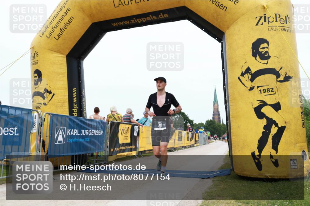 22.06.2025 - Viking Triathlon H.Heesch http://msf.ph/oto/8077154 22.06.2025 15:02:40 Laufen 8, 501 meine-sportfotos.de